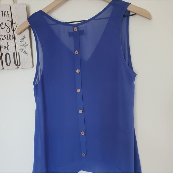 Lo Posh Women's Size Small Blue Ruffle Sleeveless Blouse - Picture 9 of 9